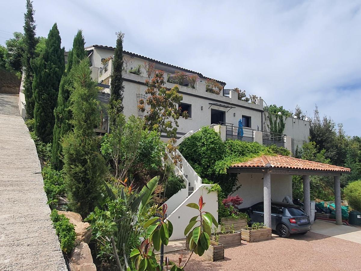 Appartement F2 Avec Terrasse De 35 M2 Bomorto - Porticcio Porticcio  Bagian luar foto