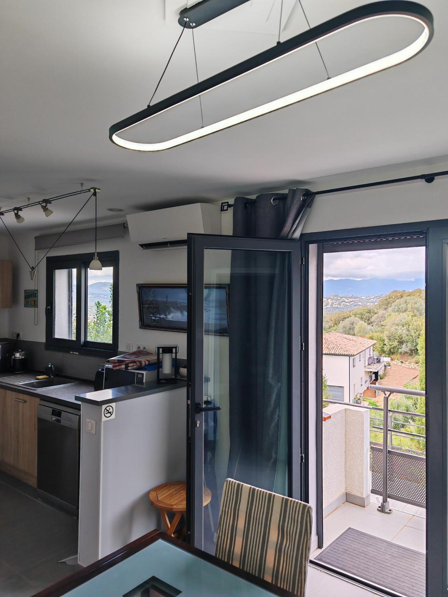 Appartement F2 Avec Terrasse De 35 M2 Bomorto - Porticcio Porticcio  Bagian luar foto